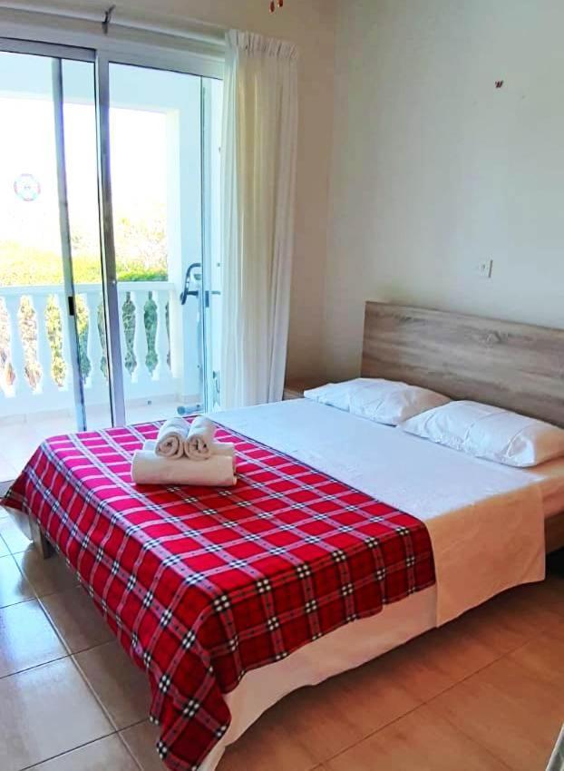 LUNA Sea Caves Suite Pegeia Exterior foto